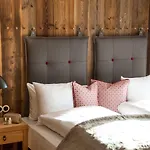 Hotel Loewen Montafon 4*