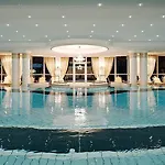 Loewen Montafon Hotel