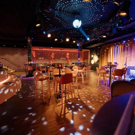 Loewen Montafon فندق 4*