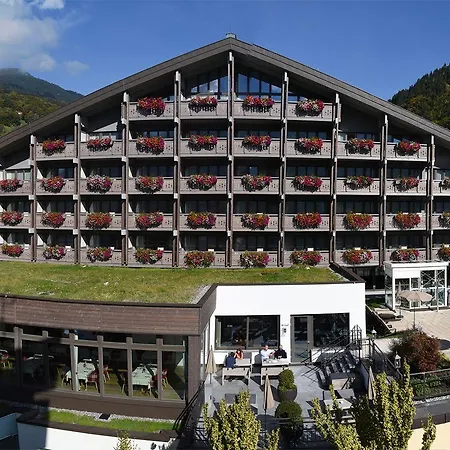 Loewen Montafon Hotel