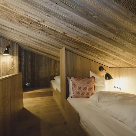 Loewen Montafon 4*