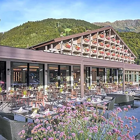 Loewen Montafon Отель Шрунс