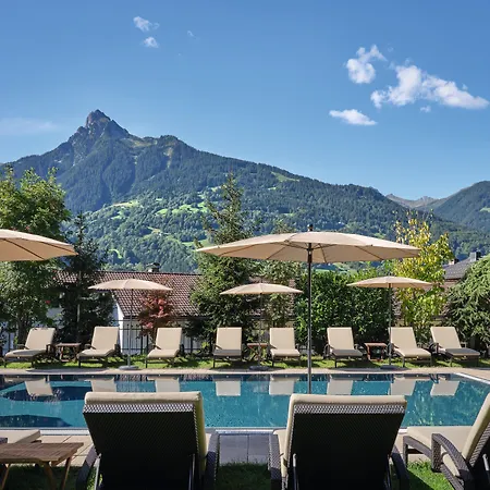 Loewen Montafon Отель