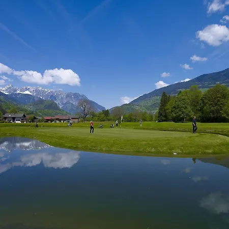 Otel Loewen Montafon