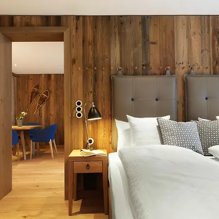 Loewen Montafon 4* Шрунс