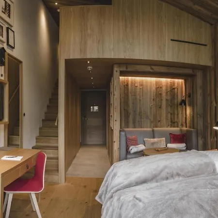 Loewen Montafon 4*