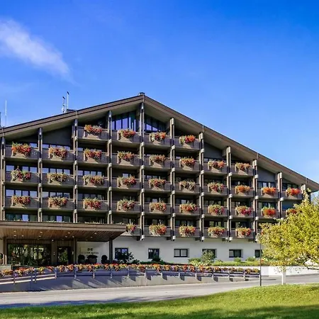 Loewen Montafon Otel