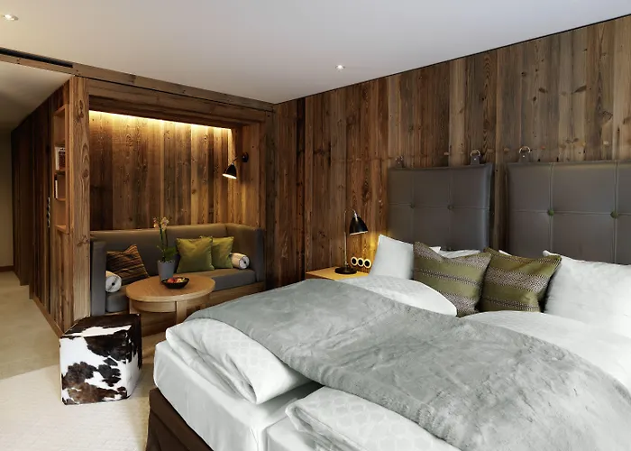 Loewen Montafon ホテル シュルンス