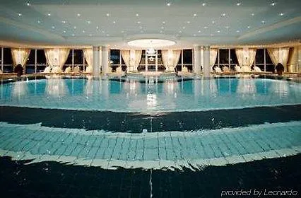 Loewen Montafon ホテル