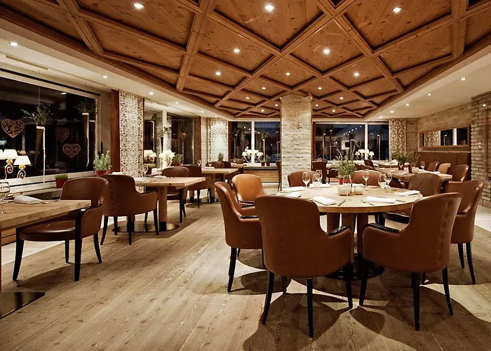 Loewen Montafon ホテル シュルンス